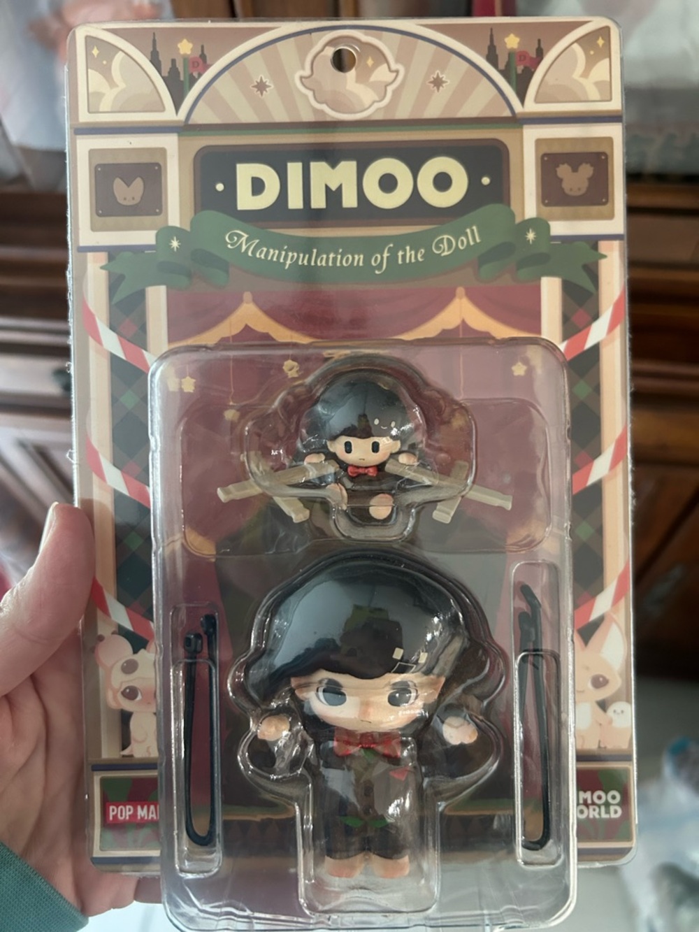 DIMOO Manipulation of the Doll Figurine 100%